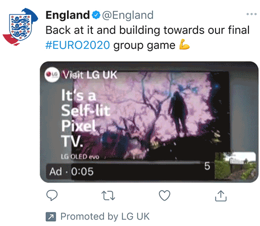 Video Ad Amplify Sponsorship LG UK suivie de la vidéo du nom d'utilisateur Twitter @England